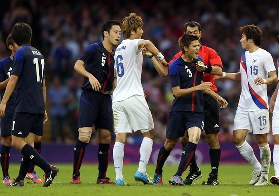 截止到2012年5月日本和韩国的球员在欧洲联赛