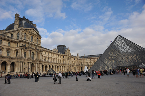 二战中法国巴黎何时光复?-巴黎什么时候成为法