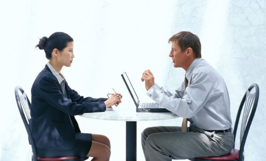 面试时如何回答加班问题-面试时被问是否愿意