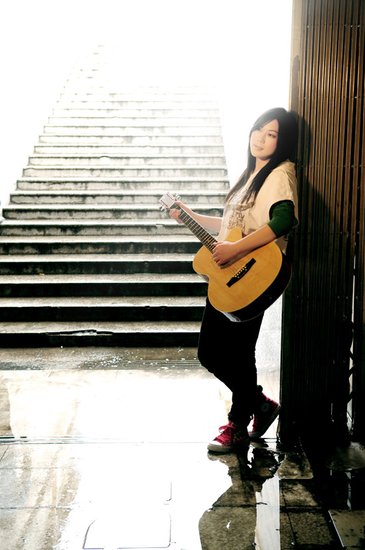 <em>西单女孩想家</em>时演绎思乡苦的下联-<em>西单女孩 想</em>