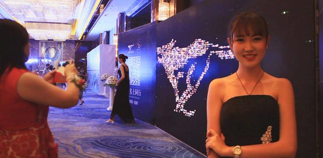 微信如果不开启允许陌生人看十张照片,那对方