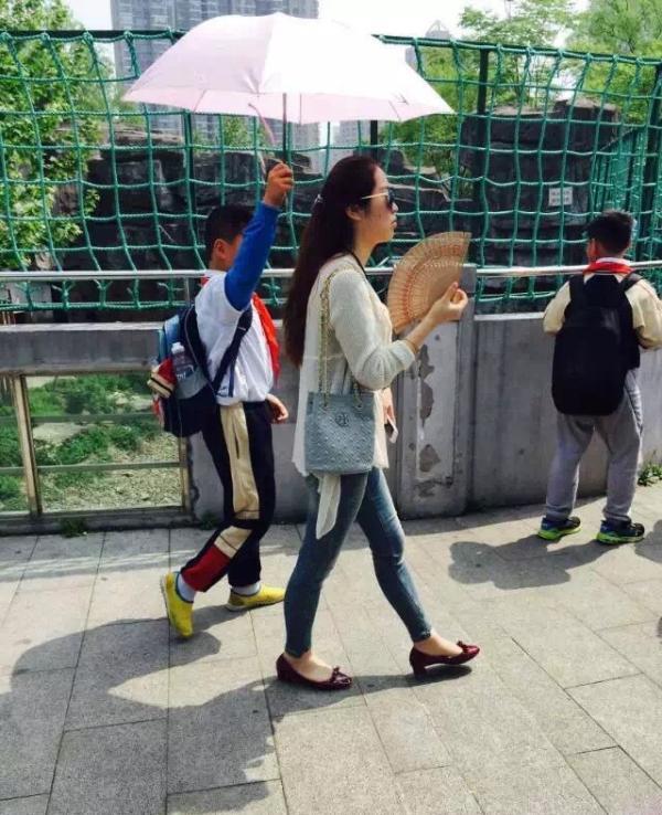 {中级和高级职称退休工资有多大区别？}.