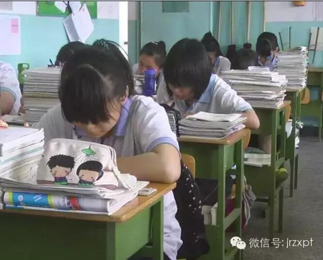 河北省保定一中近五年的中考录取分数是多少?