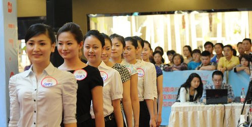 南航的空乘是干嘛的呀?-南京航空航天大学女生