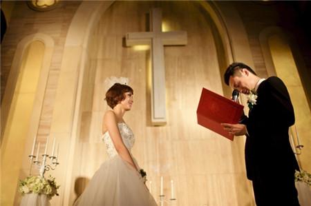 婚礼上新娘对新郎说的爱情宣言-婚礼上的爱情宣言