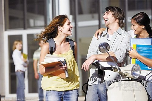 我是211的英语专业学生,想去德国读研究生,请