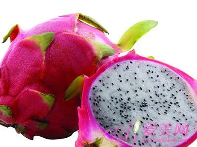 白色肉的火龙果和红色肉的火龙果哪个更有营养