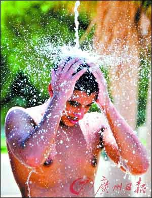 热吗?去过打工的请回答。谢谢-请问去科威特打