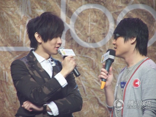 组图:林俊杰失声百天返音乐旅程 暗意低潮难过