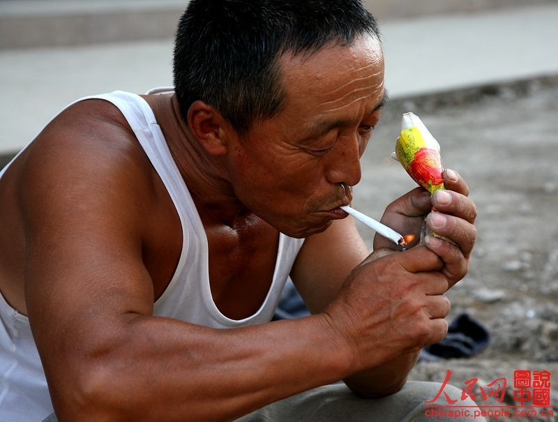 网友镜头下山西临汾的农民工