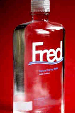 组图:全球最贵的水 你震惊了没?_焦点图