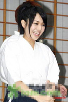 阿信跨刀为师弟导MV 请来苍井空任女主角(图