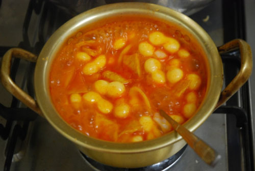 韩国的人气小吃 奶酪年糕的诞生全过程_热门新