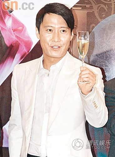 <em>处女</em>座贡米卖身黎明暗斗双j 期待合作圆儿时梦
