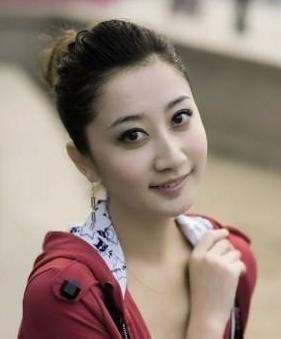 河北科技大学女生那娜夺冠中国小姐总决赛