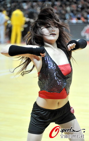 <em>美女</em>宝贝全<em>露胸热舞</em>-cba篮球宝贝不雅照- cba