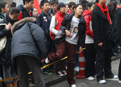 组图:实拍北影中戏表演系艺考现场