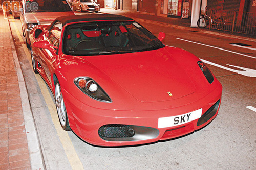 郭富城车牌证熊黛林地位 爱犬见证恋情开花(图