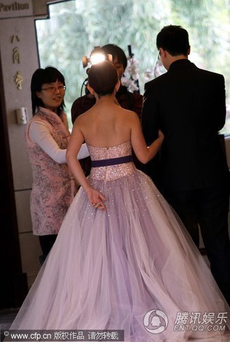 梁静茹上海补办婚宴 声称要生“兔宝宝”【图】