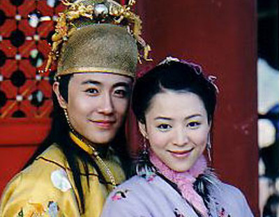 电视圈高层陷<em>献身</em>门+<em>央视女主播</em>自曝被潜规则