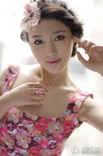 新潘金莲甘<em>婷婷</em>明眸照人_网_腾讯网