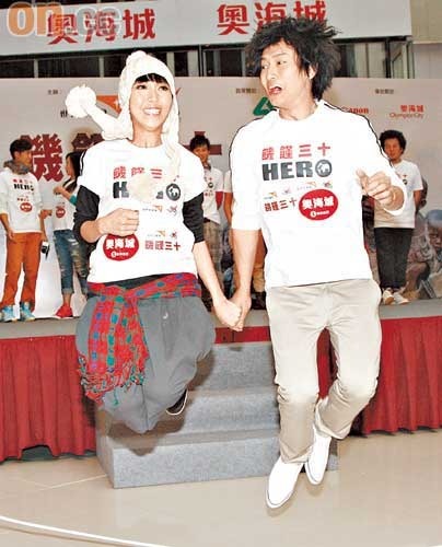 邓丽欣压力大做噩梦 钟舒漫自认童年顽皮【图】