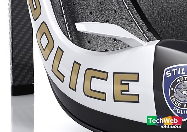 极客数码:超炫电子警车高跟鞋