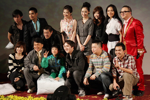 林鹏百万行头获成龙呵护 衣着品味遥遥领先【图】