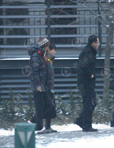 张亚东恋上莫文蔚 瞿颖觅房疑搬爱巢【图】