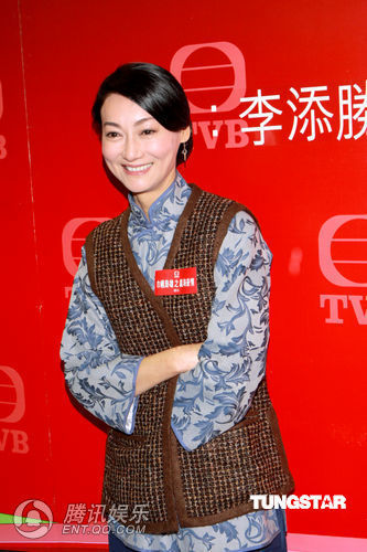 《巾帼枭雄》拍续集 邓萃雯与黎耀祥再续前缘