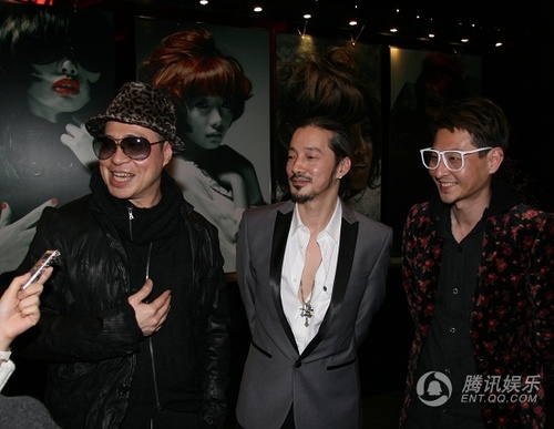 陶喆绯闻女友大露背 詹瑞文对陈志云被捕感震