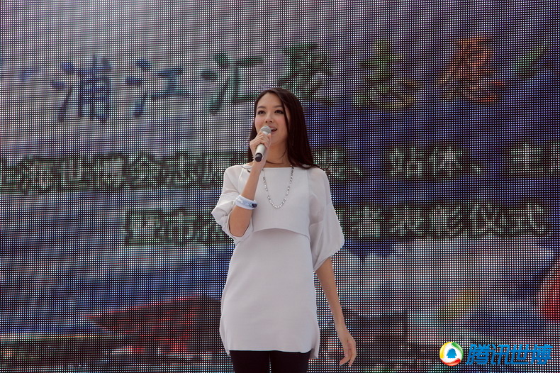 Zi Lin Zhang- MISS WORLD 2007 OFFICIAL THREAD (China) - Page 7 221551_1200x1000_233