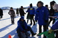 组图：CRC漠河站娱乐不断 韩寒体验人拉雪橇