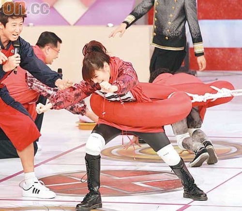 江若琳被误认为戚美珍女儿 古巨基不谈张继聪