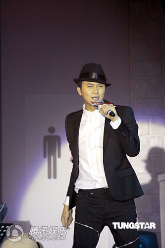 张智霖时隔11年开音乐会 张继聪刘心悠助阵【图】