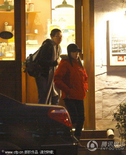 潘粤明收入锐减 董洁谋复出挑养家重担【图】