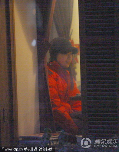 潘粤明收入锐减 董洁谋复出挑养家重担【图】