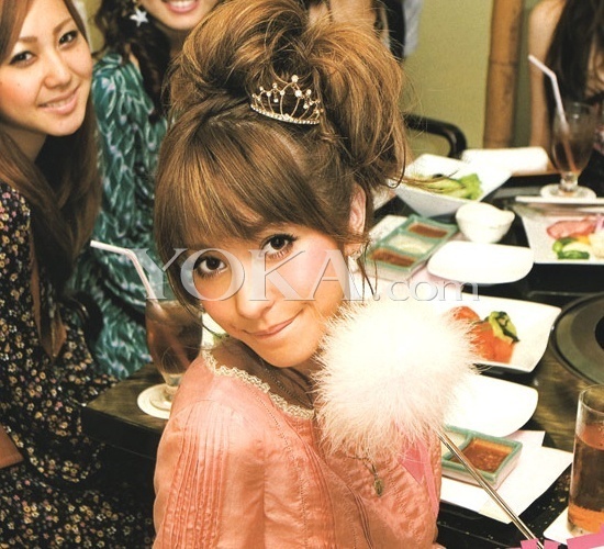 藤井莉娜教你 什么眼妆最出众_风尚彩妆