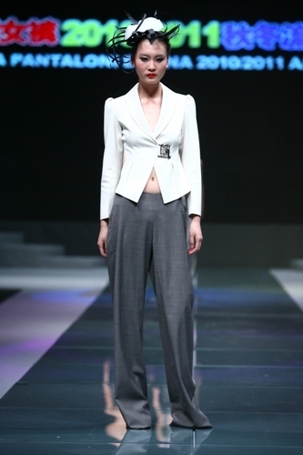 中国女裤2010\/2011秋冬流行趋势发布