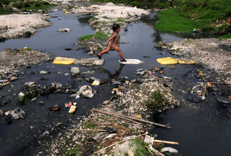 高清图:全球多地遭遇水资源危机