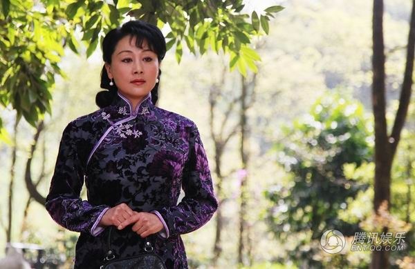 【引用】组图:王姬女人四十媚态重生 展现东方女性魅力