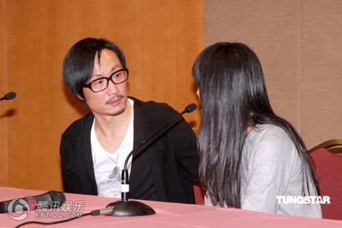 郑中基与阿sa承认已结婚4年 正在办理离婚手续【图】