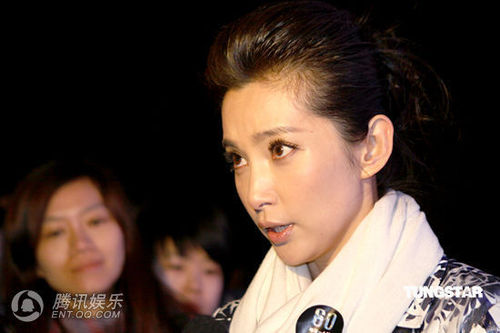 秀英文推广“地球一小时” 李冰冰自曝捐款20万【图】