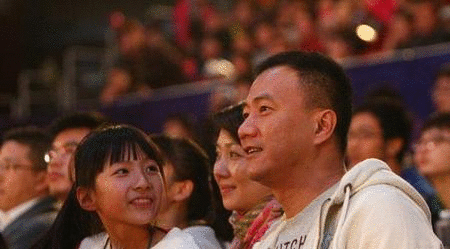 胡军女儿漂亮不输童星【图】