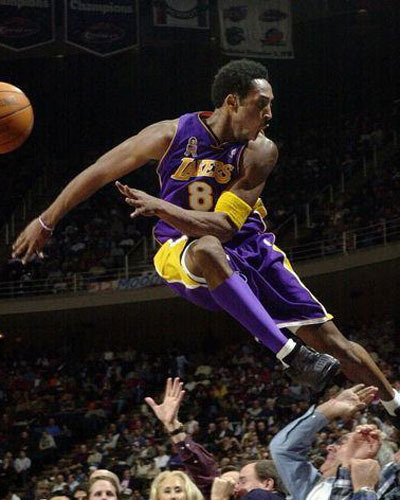 搞笑版科比防守攻略:笑里藏刀 纵情深吻