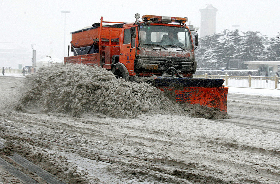 高清图集北京遭59年来同期最大暴雪袭击