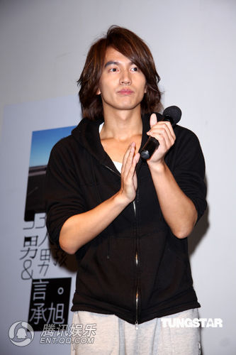 言承旭第一次过儿童节 捐30万善款资助弱势儿童【图】