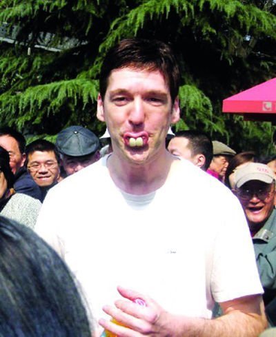 大卫·科波菲尔爱徒炮轰刘谦 他的魔术很幼稚