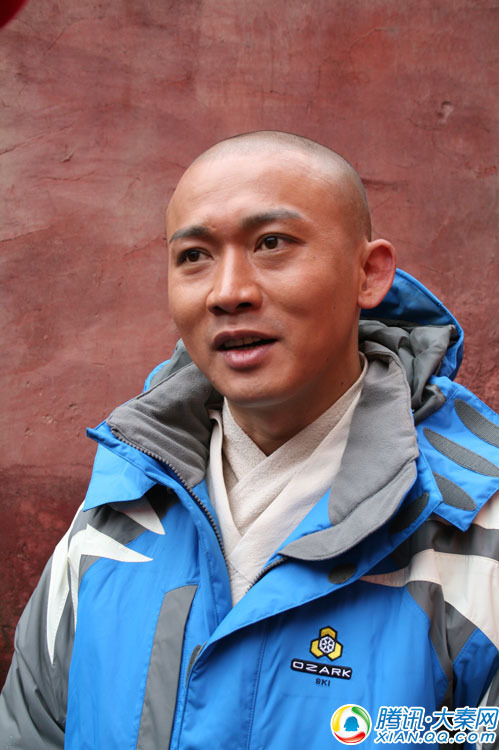 张纪中版西游记武当山上补戏 大秦网探班(图)