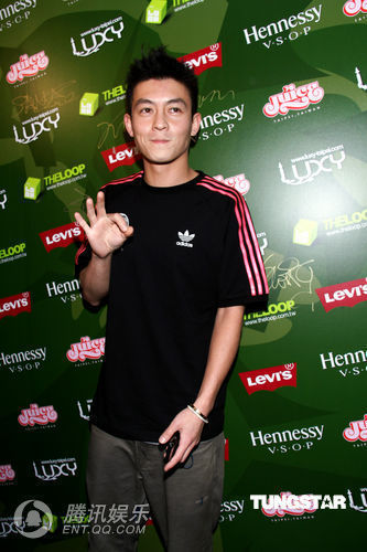 陈冠希台北开店六月全面复出 称不知lucas是谁【图】